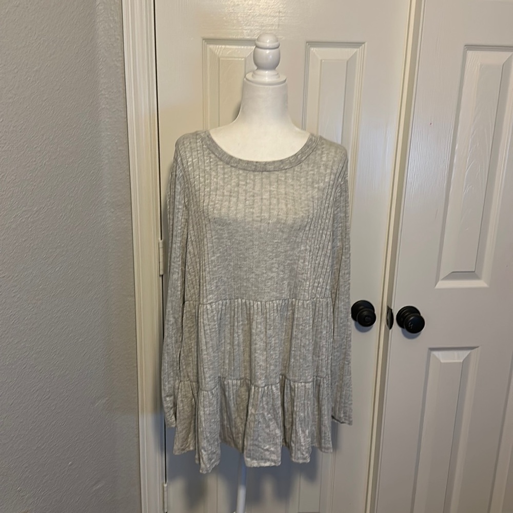 1x Long Sleeve Tunic